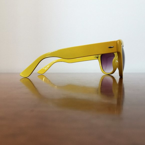Yellow Retro Wayfarer Style Sunglasses Purple Lens - Picture 4 of 9